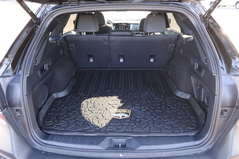 Subaru Outback Vehicle Full-screen Gallery Image 8