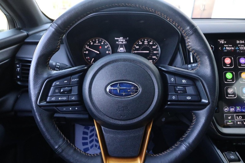 Subaru Outback Vehicle Full-screen Gallery Image 14