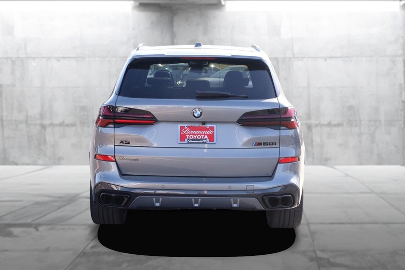 BMW X5 Vehicle Image 06