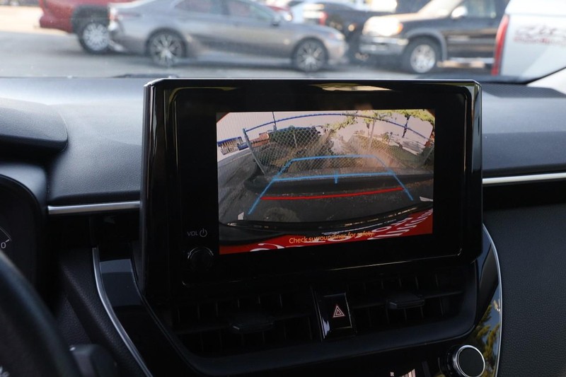 Toyota Corolla Vehicle Image 15