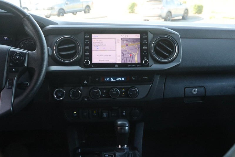 Toyota Tacoma 4WD Vehicle Image 23