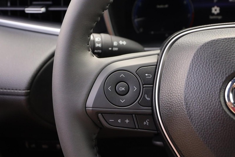 Toyota Corolla Cross Vehicle Image 13