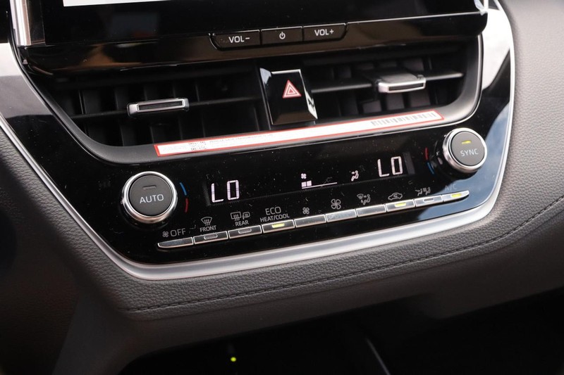 Toyota Corolla Cross Vehicle Image 19