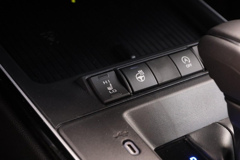 Toyota Corolla Cross Vehicle Image 20