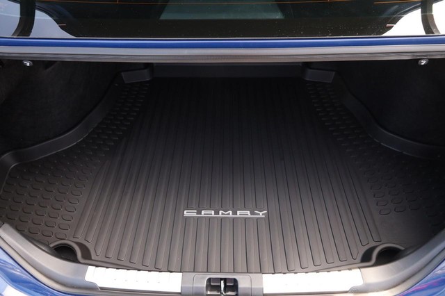 Toyota Camry Vehicle Image 07