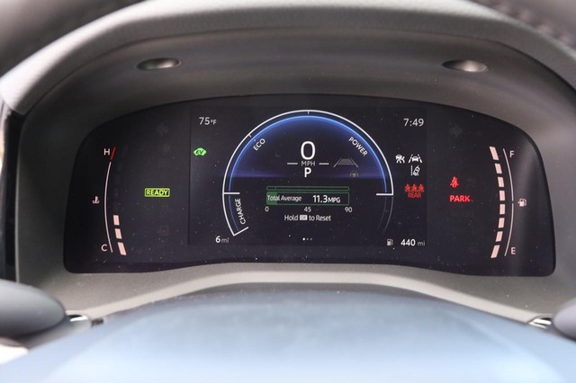 Toyota Camry Vehicle Image 13