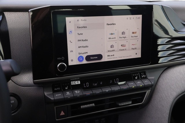 Toyota Camry Vehicle Image 15