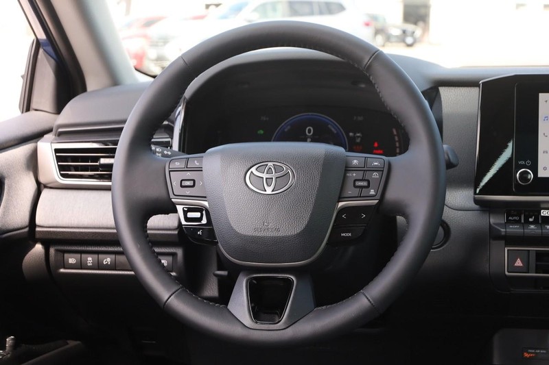 Toyota Camry Vehicle Image 22