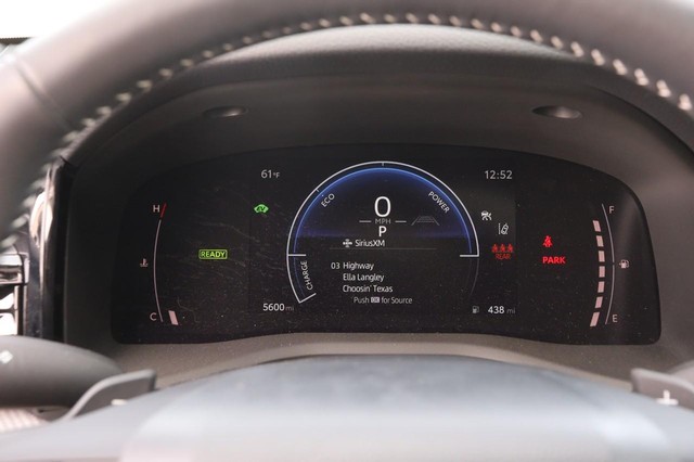 Toyota Camry Vehicle Image 14