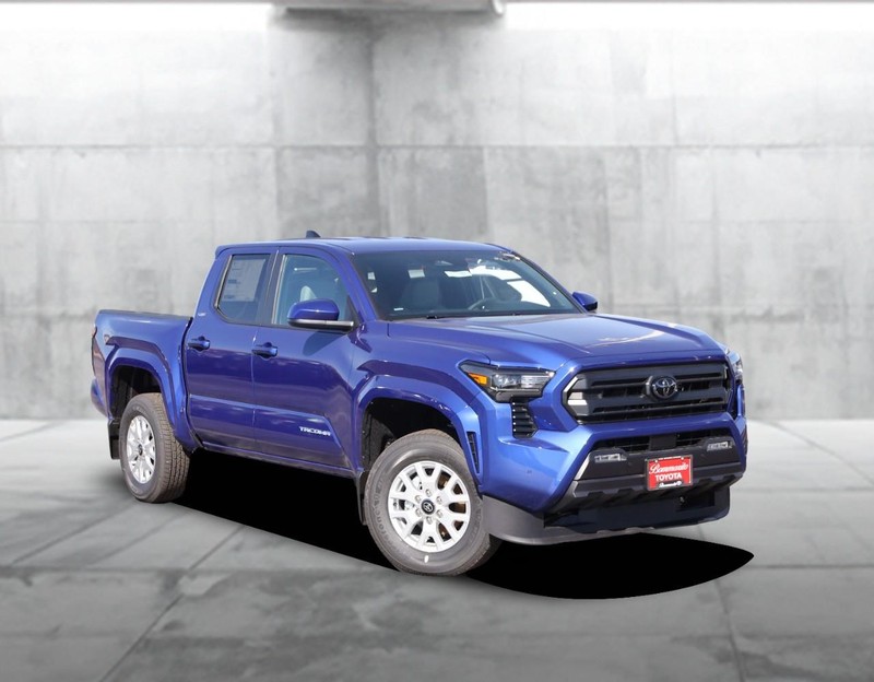 Toyota Tacoma 4WD Vehicle Image 02