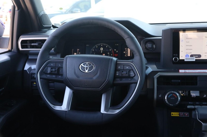 Toyota Tacoma 4WD Vehicle Image 22
