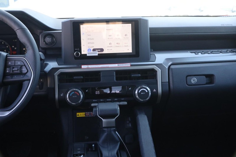 Toyota Tacoma 4WD Vehicle Image 23