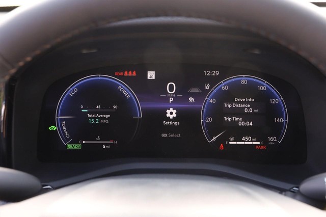 Toyota Camry Vehicle Image 14