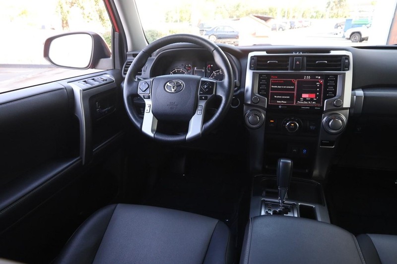 Toyota 4Runner Vehicle Image 20