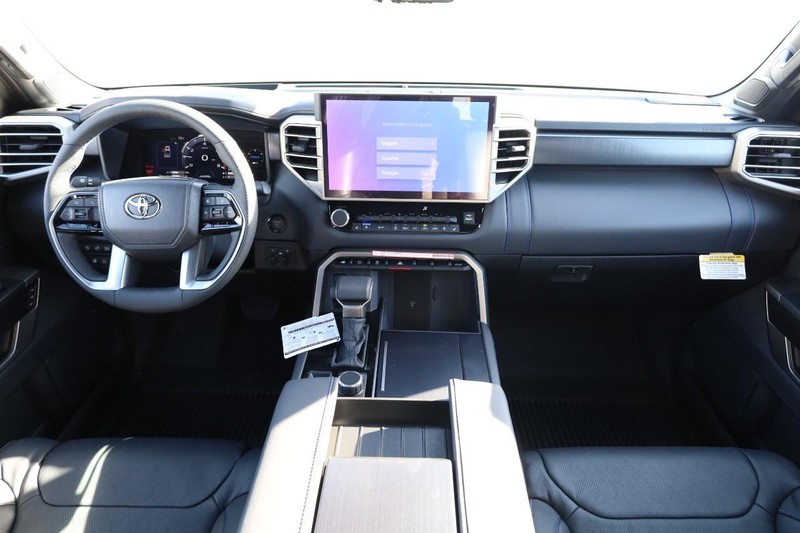 Toyota Tundra 4WD Vehicle Image 26