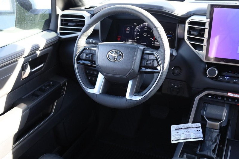 Toyota Tundra 4WD Vehicle Image 27