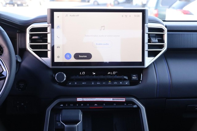 Toyota Tundra 4WD Vehicle Image 22