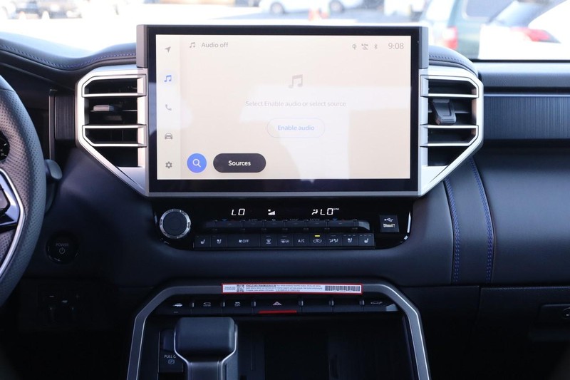 Toyota Tundra 4WD Vehicle Image 22