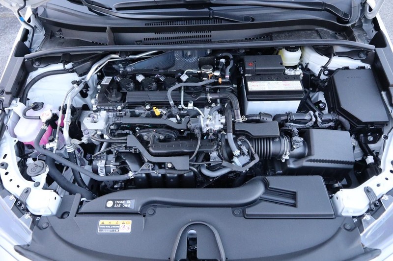 Toyota Corolla Hatchback Vehicle Image 26