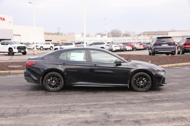 Toyota Camry Vehicle Image 04