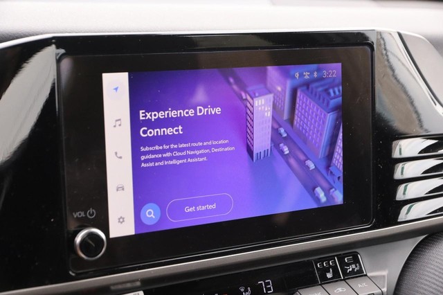 Toyota Camry Vehicle Image 15