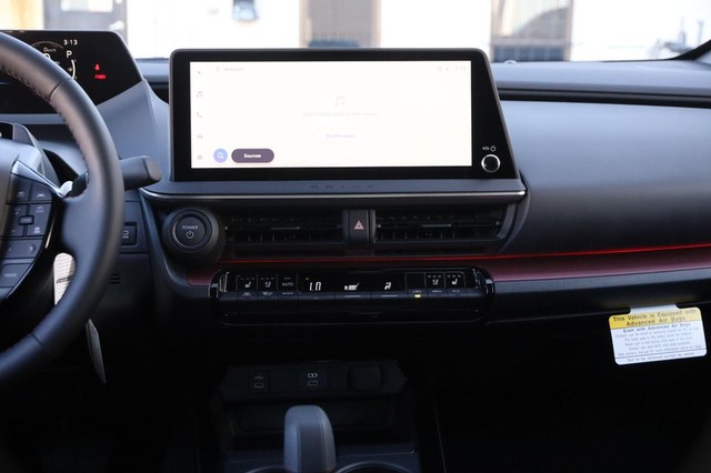 Toyota Prius Plug-In Hybrid Vehicle Image 27