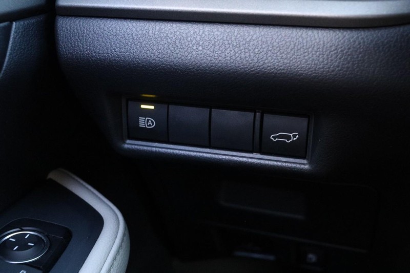 Toyota Grand Highlander Vehicle Image 21