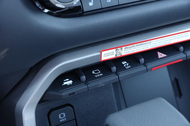 Toyota Tundra 4WD Vehicle Full-screen Gallery Image 18