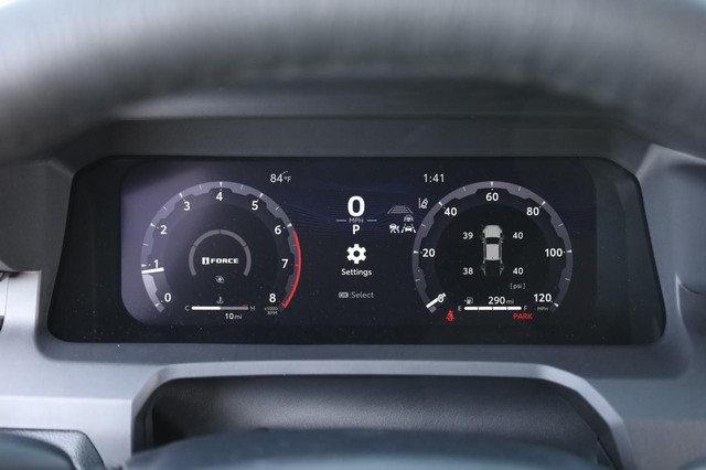 Toyota Tacoma 4WD Vehicle Image 10