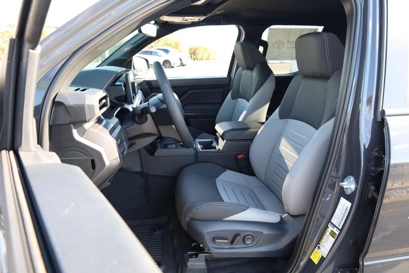 Toyota Tacoma 4WD Vehicle Image 08