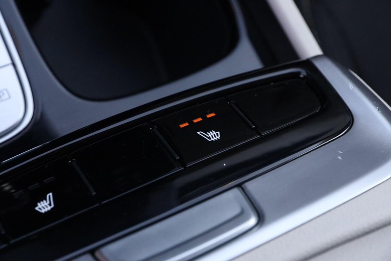 Hyundai Tucson Vehicle Full-screen Gallery Image 21