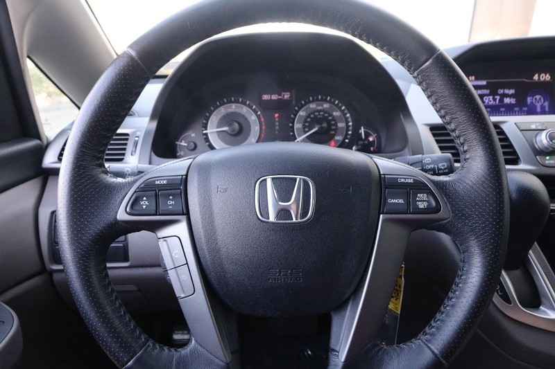 Honda Odyssey Vehicle Full-screen Gallery Image 14