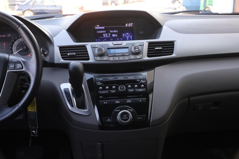 Honda Odyssey Vehicle Full-screen Gallery Image 27