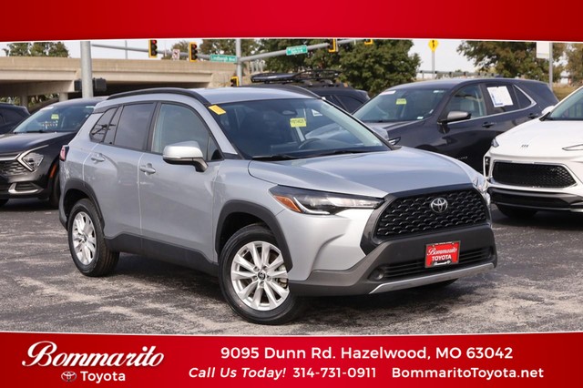 2024 Toyota Corolla Cross LE at Bommarito Toyota in Hazelwood MO