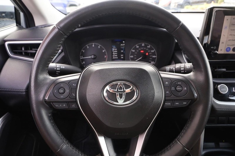 Toyota Corolla Cross Vehicle Full-screen Gallery Image 10