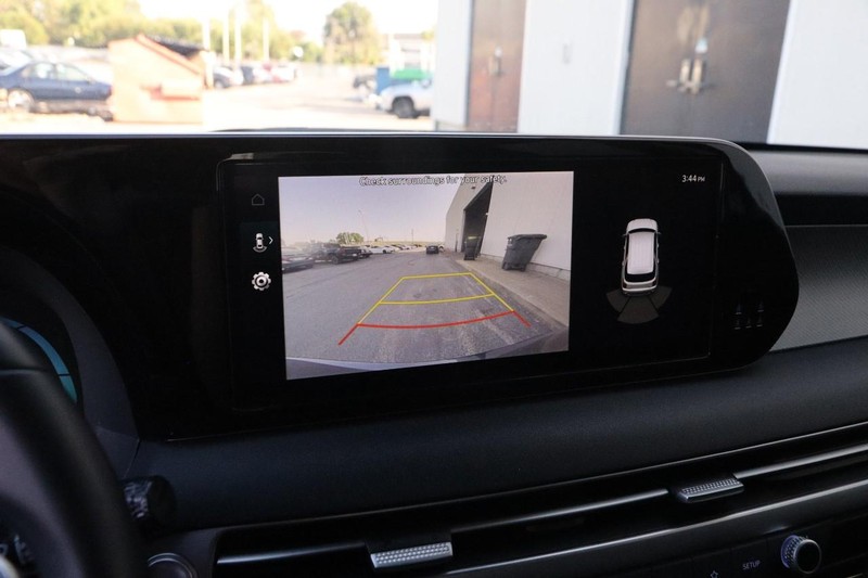 Hyundai Palisade Vehicle Full-screen Gallery Image 18