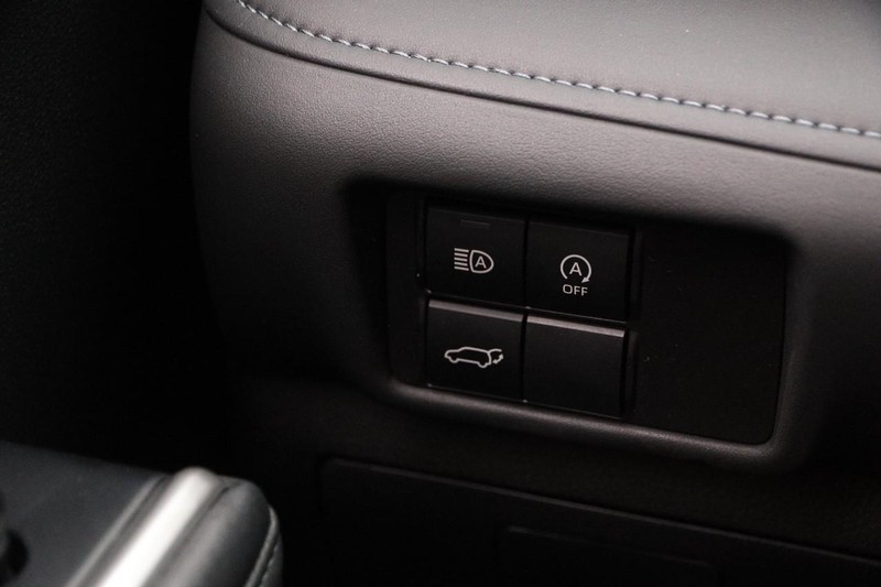 Toyota Highlander Vehicle Image 25