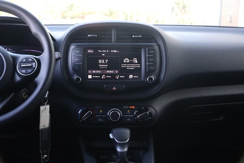 Kia Soul Vehicle Full-screen Gallery Image 21