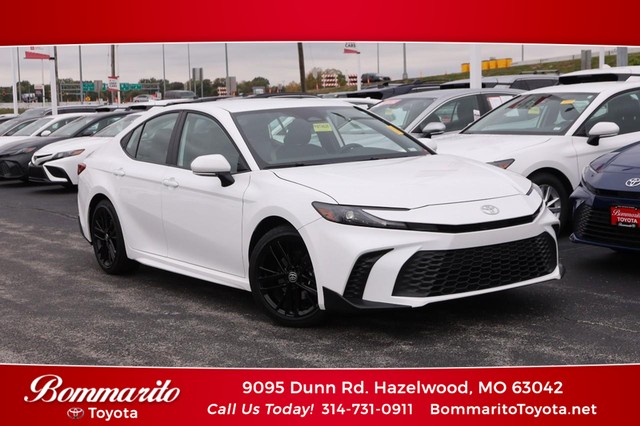 2025 Toyota Camry SE at Bommarito Toyota in Hazelwood MO