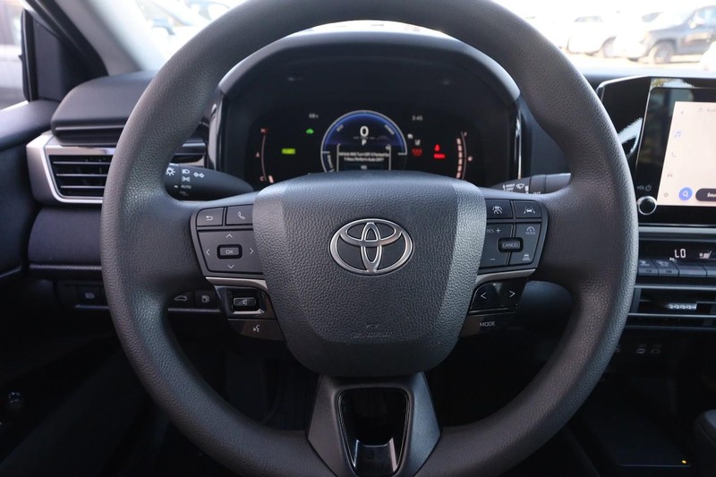 Toyota Camry Vehicle Image 10