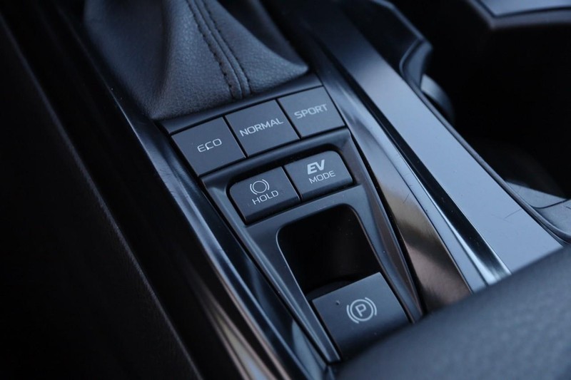 Toyota Camry Vehicle Image 19