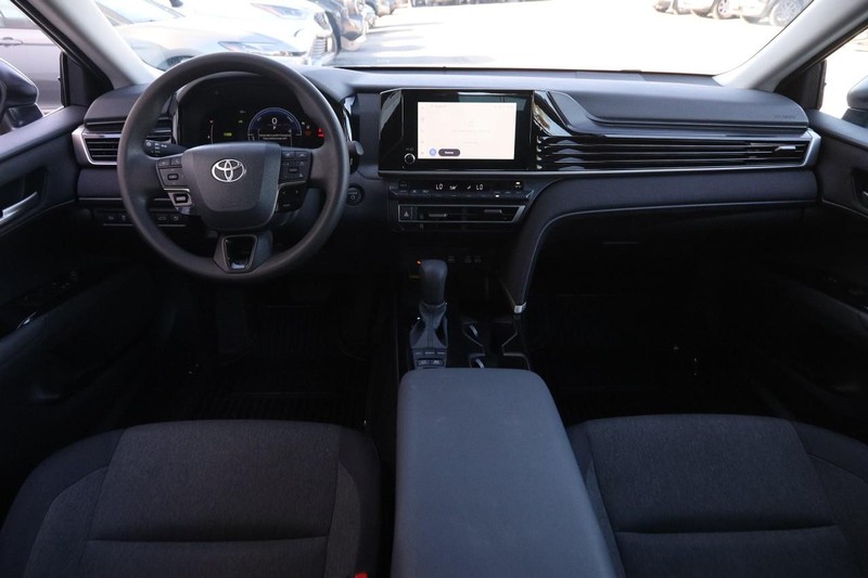 Toyota Camry Vehicle Image 22