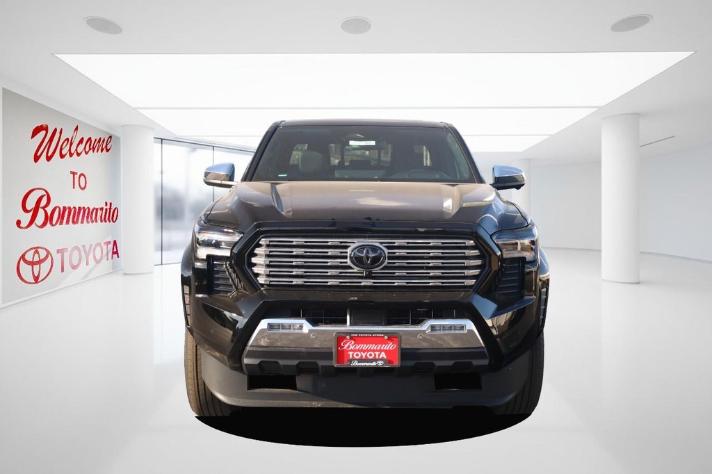 Toyota Tacoma 4WD Vehicle Full-screen Gallery Image 4