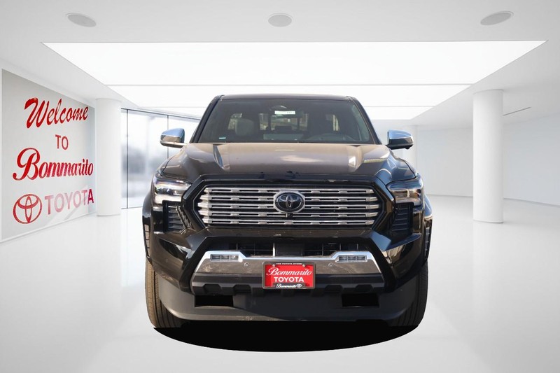 Toyota Tacoma 4WD Vehicle Image 04