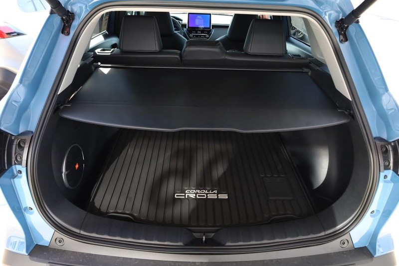 Toyota Corolla Cross Vehicle Image 08