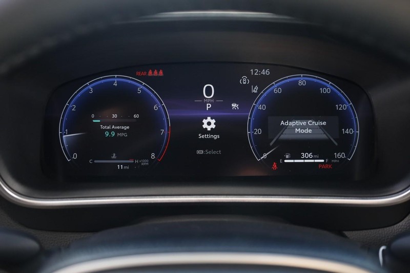 Toyota Corolla Cross Vehicle Image 12