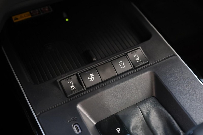 Toyota Corolla Cross Vehicle Image 16