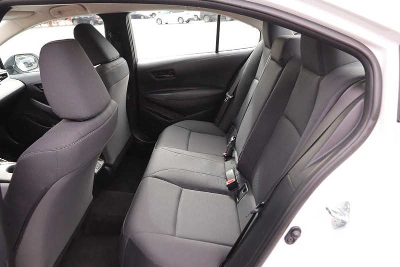 Toyota Corolla Vehicle Image 09