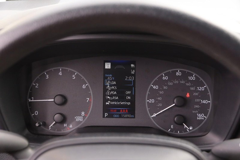 Toyota Corolla Vehicle Image 13