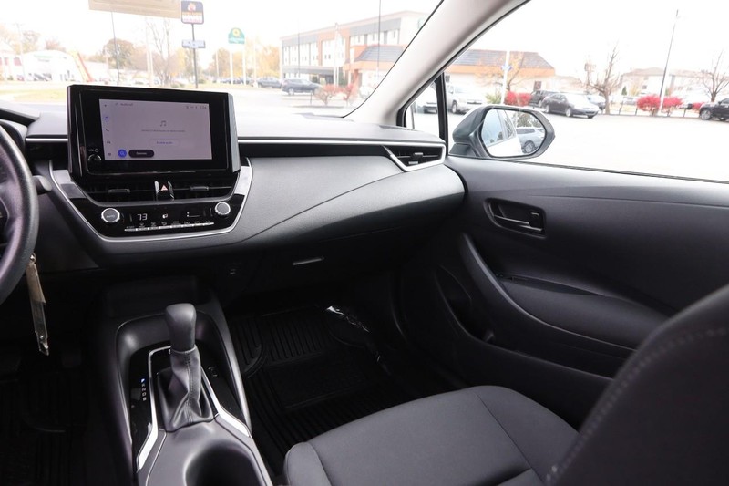 Toyota Corolla Vehicle Image 21